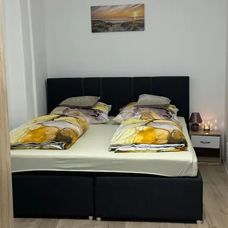 Arthur Apartment